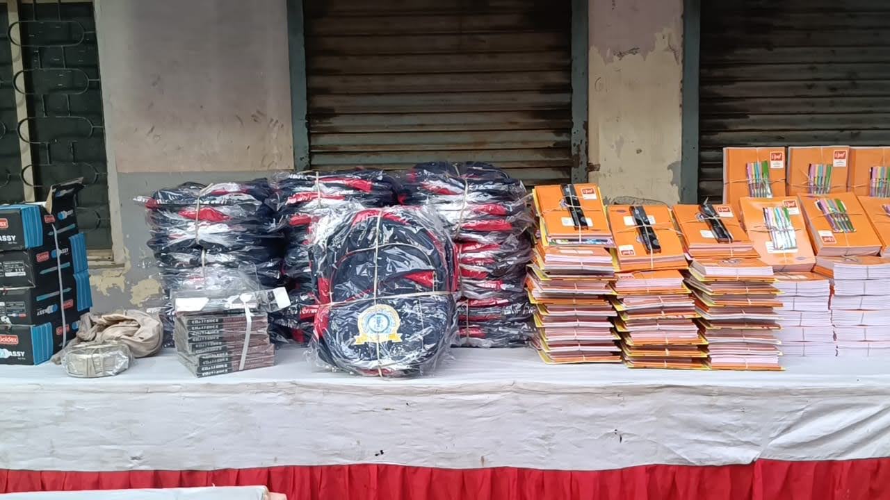 Learning Aid Distribution